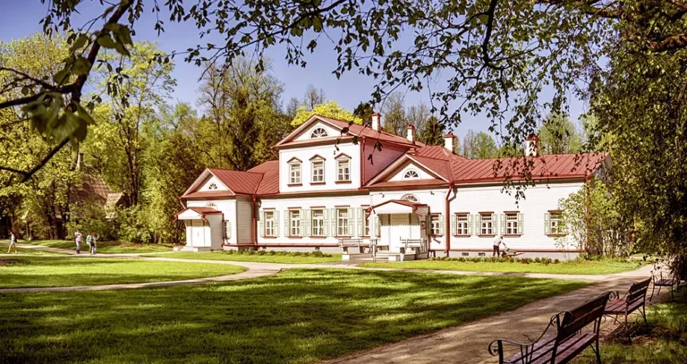 Абрамцево